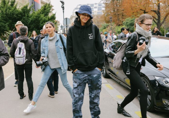 inspirasi outfit streetwear 2024